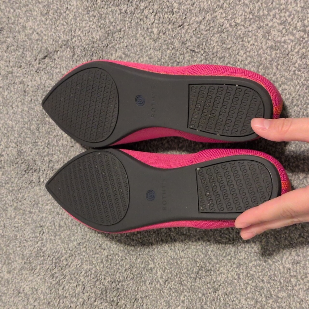 Rothy's Berry Pink Point Flats Size 8 - Picture 5 of 9